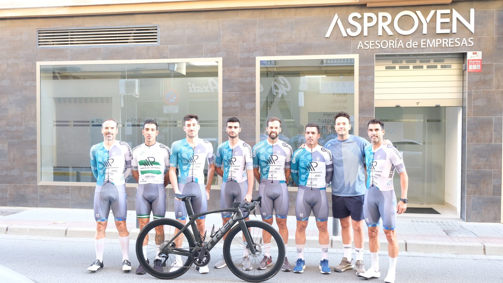 Asproyen con Lora del Río: asesoría y apoyo real a quienes construyen comunidad